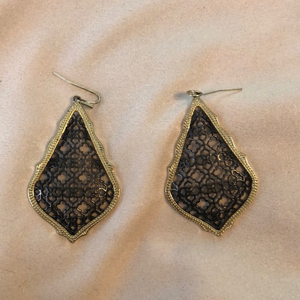 Kendra scott